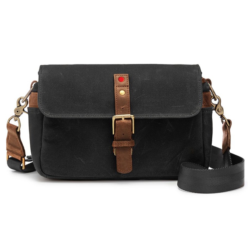 ONA Bowery for Leica Canvas Black